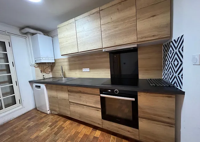 펜션 Maison En Face Du Marche Notre-dame 푸아티에