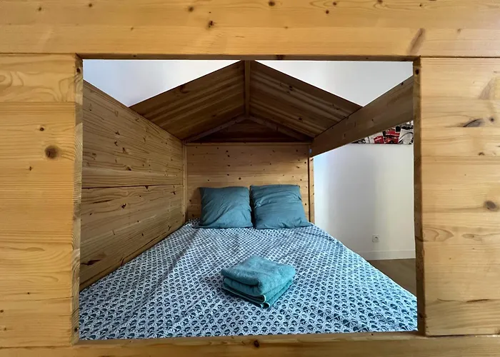 펜션 Maison En Face Du Marche Notre-dame *