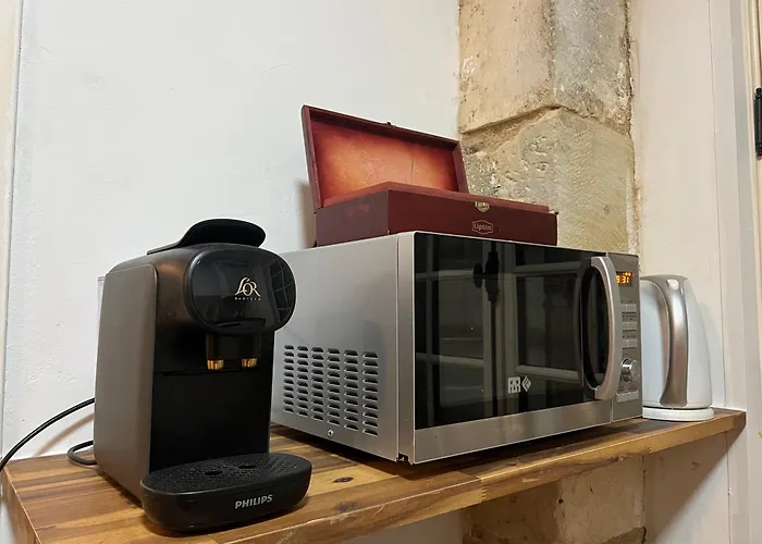 Maison En Face Du Marche Notre-dame * 푸아티에